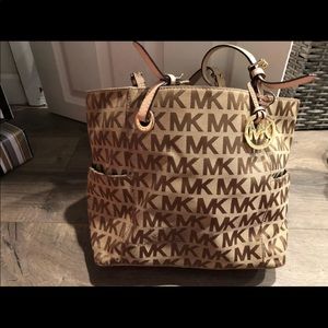 Michael Kors bag